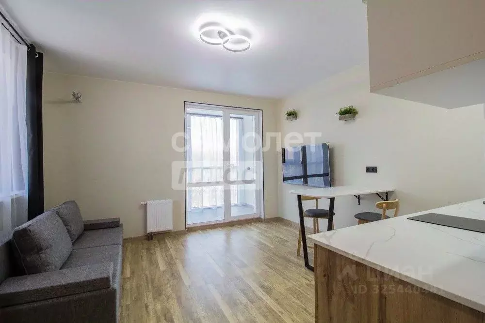 Студия Приморский край, Владивосток ул. Зеленый Бульвар, 27к1 (24.7 м) - Фото 2