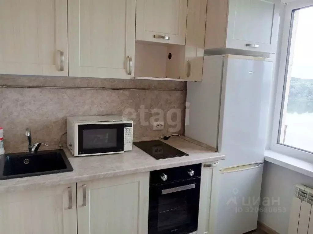 1-к кв. Алтайский край, Бийск Советская ул., 199/6 (32.1 м) - Фото 0