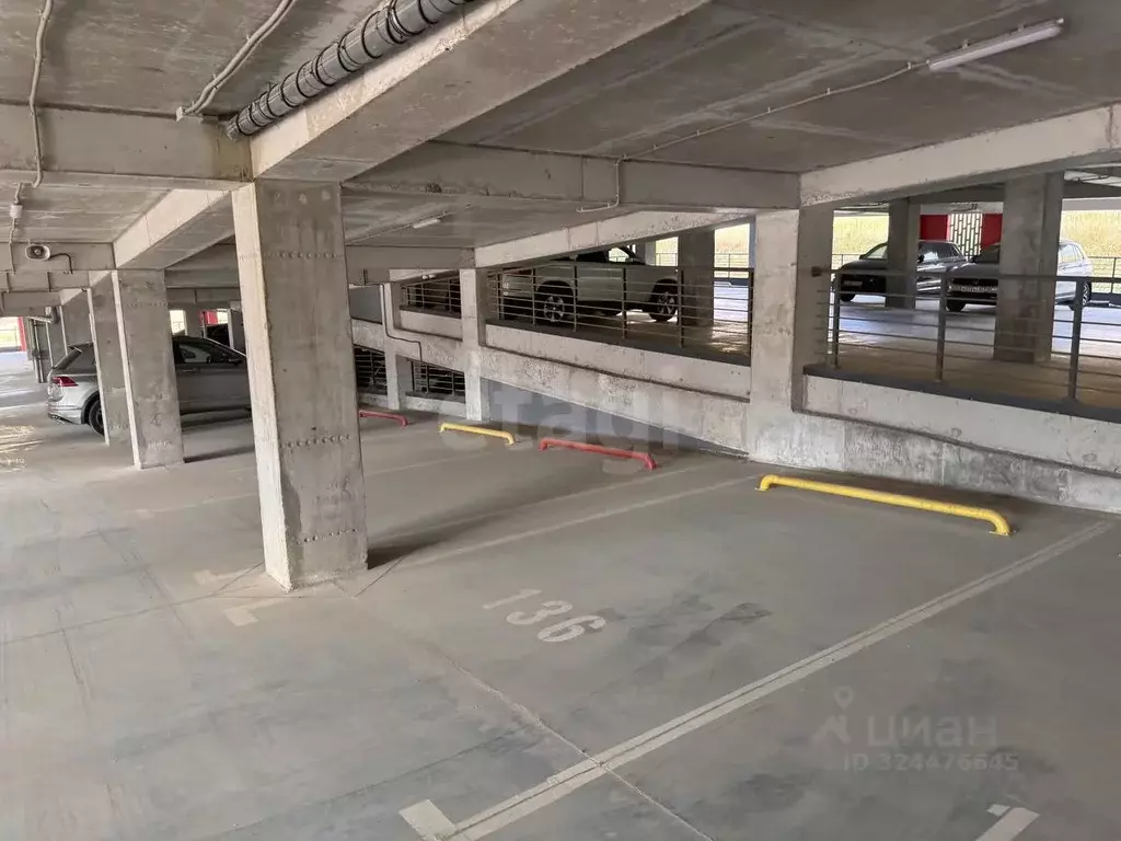 Гараж в Крым, Симферопольский район, с. Мирное ул. Крымской Весны (13 ... - Фото 2