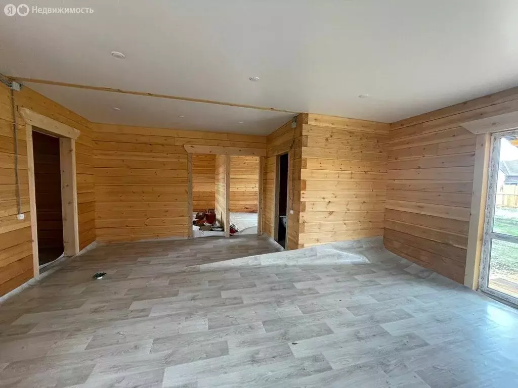 Дом в село Хомутово, улица Георгия Тропина, 18 (80 м) - Фото 0