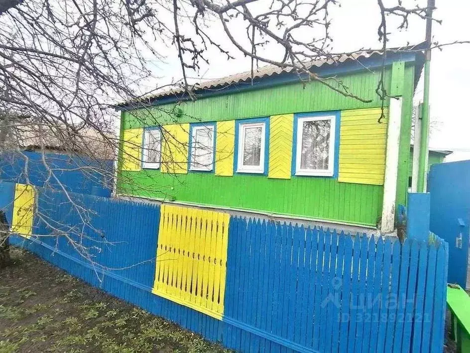 Дом в Белгородская область, Старооскольский городской округ, с. ... - Фото 0