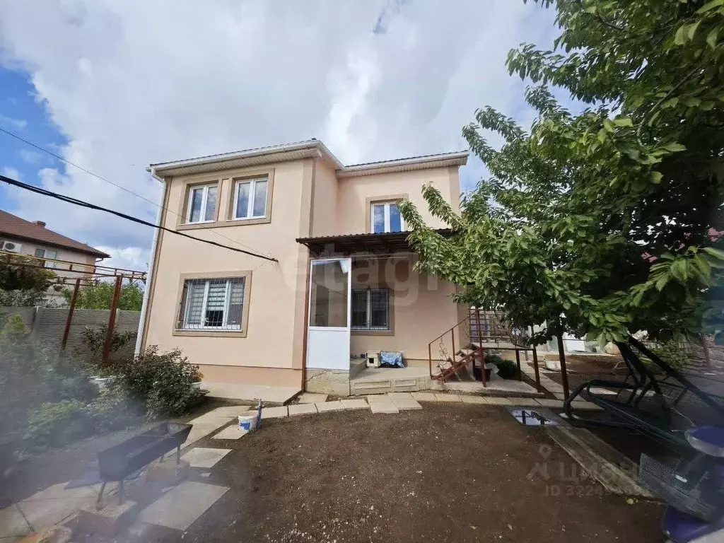 Дом в Крым, Сакский район, Новофедоровка пгт пер. Кирова (158 м) - Фото 1