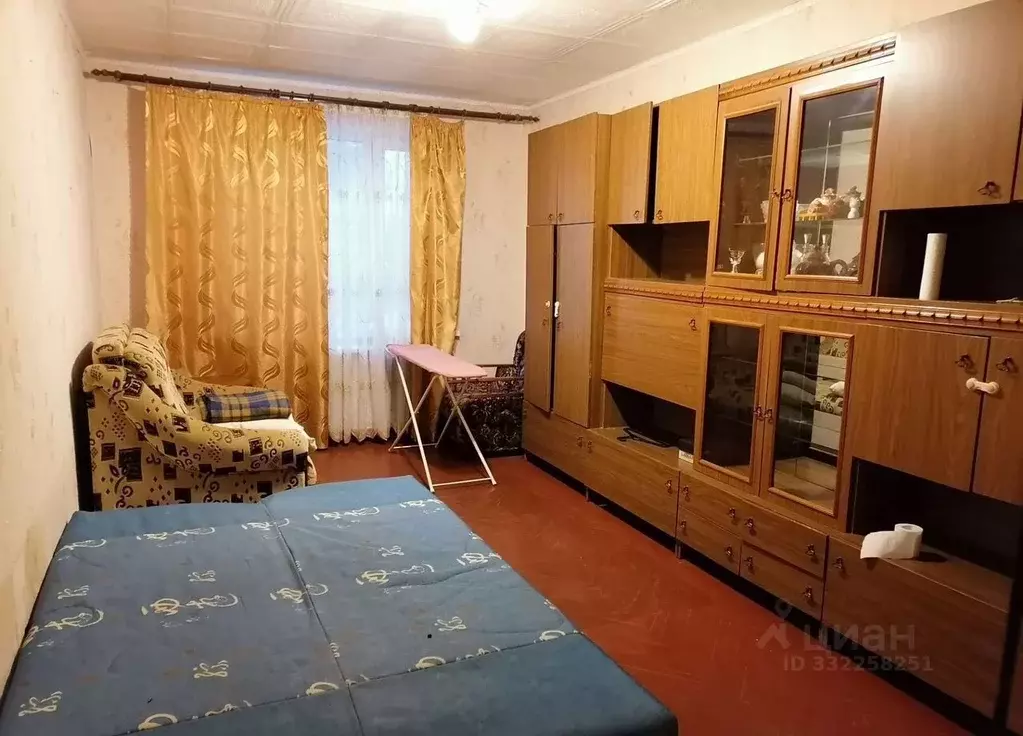 2-к кв. Ленинградская область, Луга Городок мкр, 5/298 (52.0 м) - Фото 1