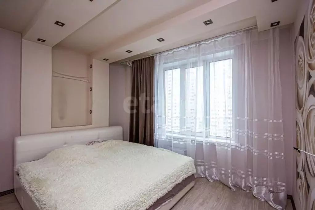 2-к кв. Новосибирская область, Новосибирск ул. Серебряные Ключи, 2 ... - Фото 0