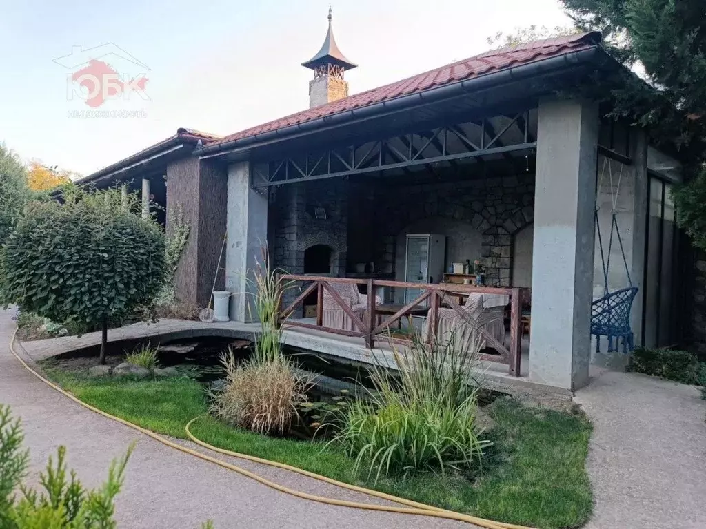 Дом в Крым, Сакский район, Новофедоровка пгт ул. Сердюкова, 3 (158 м) - Фото 1