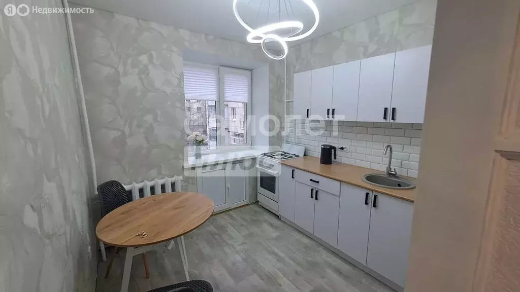 1-комнатная квартира: Октябрьский, 34-й микрорайон, 2 (33.6 м) - Фото 1