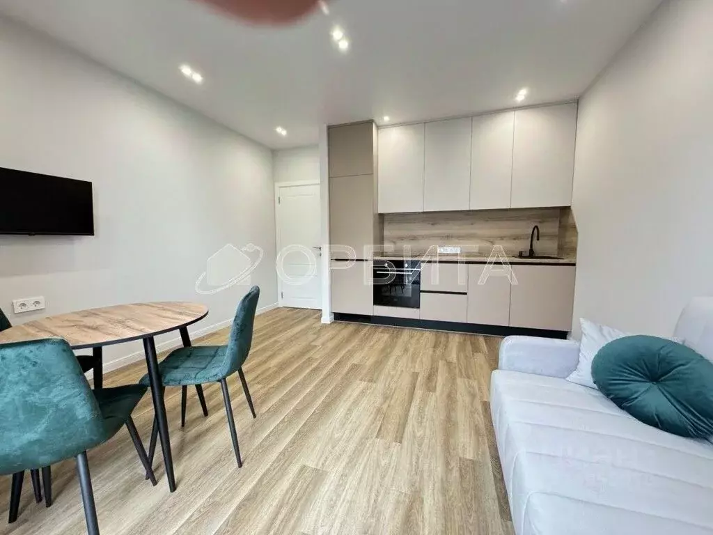 1-к кв. Тюменская область, Тюмень ул. Николая Машарова, 2 (48.8 м) - Фото 1