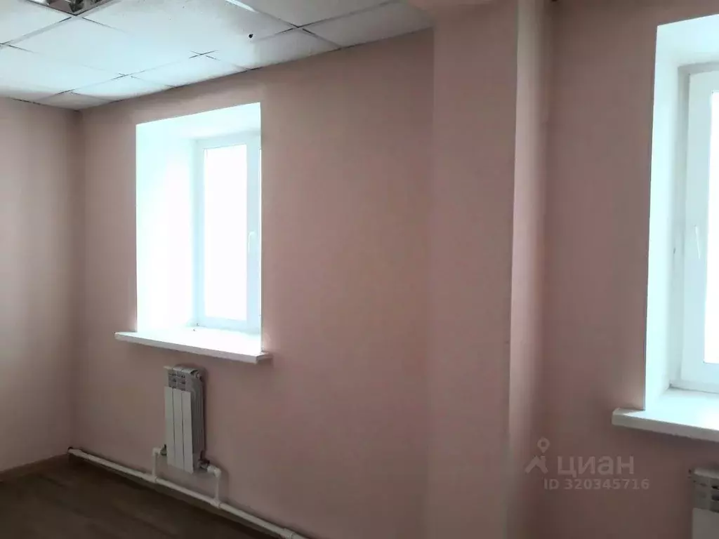 Офис в Хабаровский край, Хабаровск Восточное ш., 32 (450 м) - Фото 1