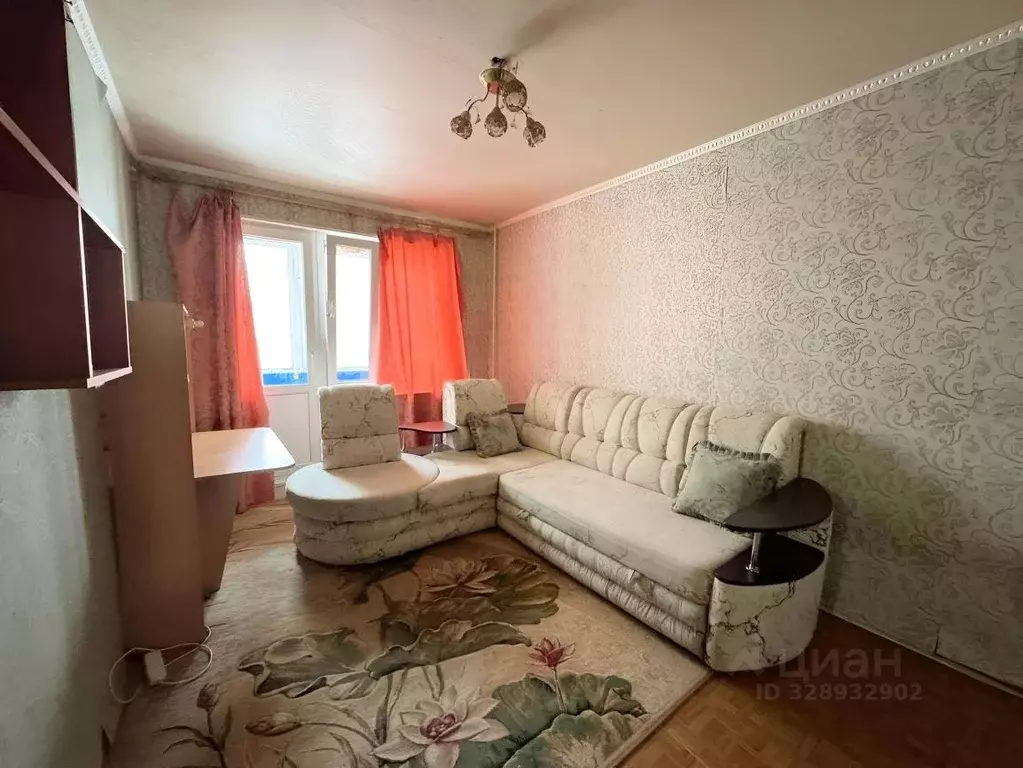 Комната Ямало-Ненецкий АО, Новый Уренгой Советский мкр, 6/2 (13.3 м) - Фото 1