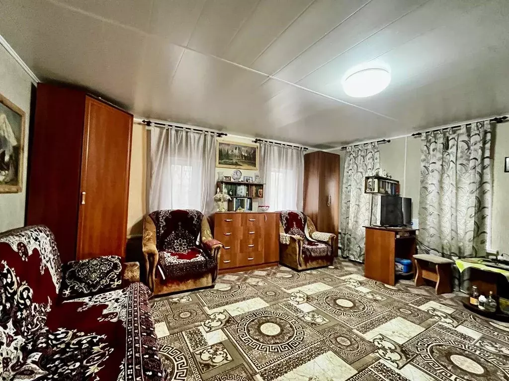 Дом в Воронежская область, Терновский район, Братковское с/пос, с. ... - Фото 1