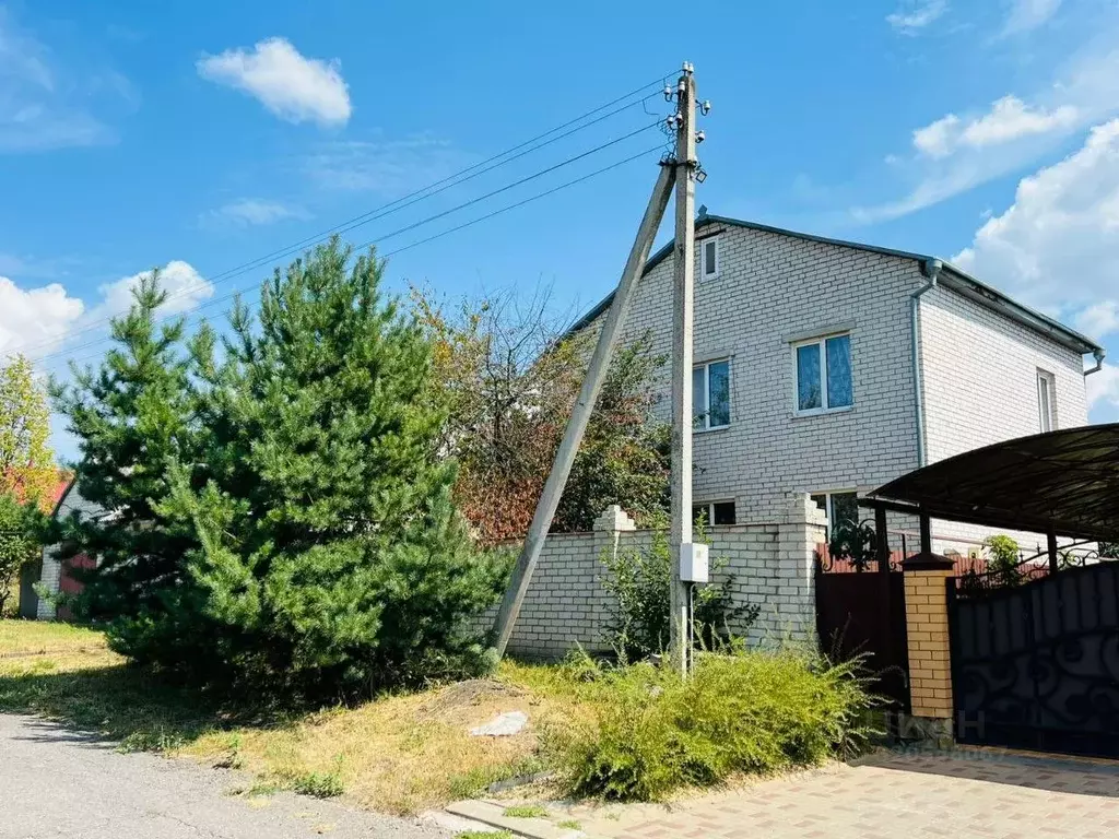 Дом в Белгородская область, Белгородский район, Тавровское с/пос, с. ... - Фото 1