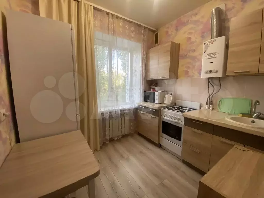 1-к. квартира, 31 м, 5/5 эт. - Фото 0