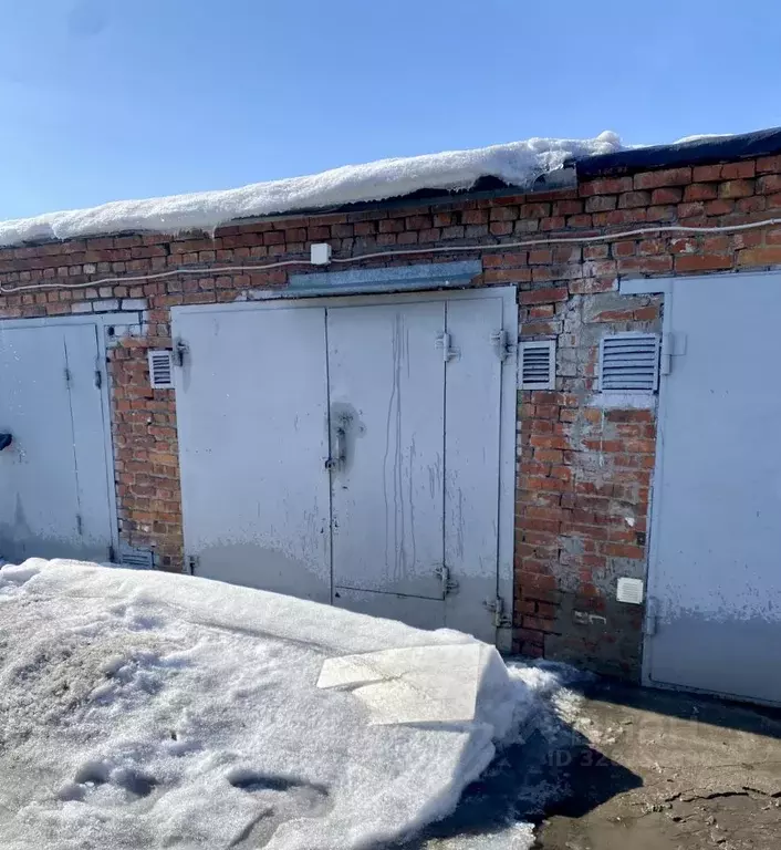 Гараж в Омская область, Омск ул. 75-й Гвардейской Бригады, 1Б (17 м) - Фото 1