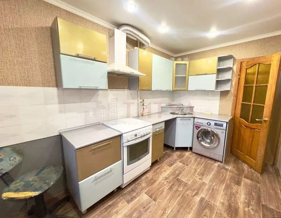 3-к кв. Белгородская область, Старый Оскол Парковый мкр, 20 (55.6 м) - Фото 1