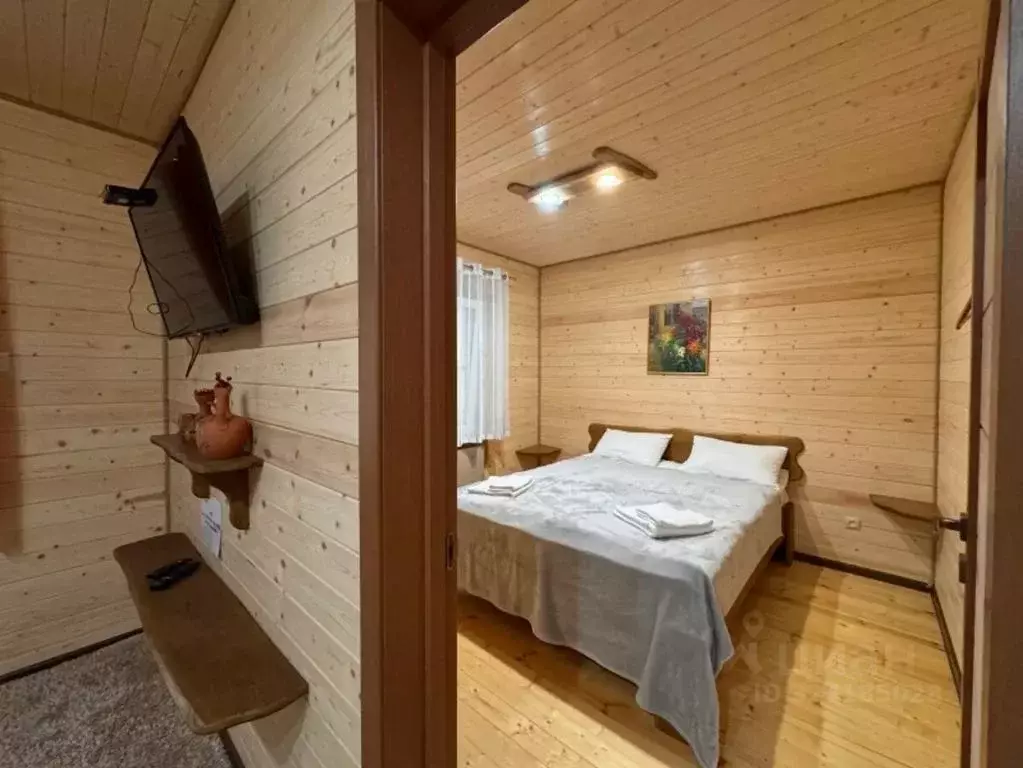 Дом в Карачаево-Черкесия, Зеленчукский район, с. Архыз  (90 м) - Фото 2