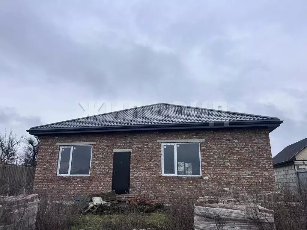 Дом в Ростовская область, Шахты ул. Смидовича (140 м) - Фото 2