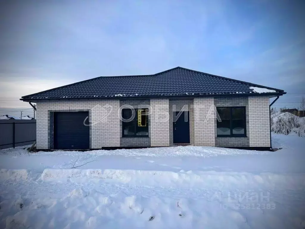 Дом в Тюменская область, Тюменский муниципальный округ, д. Ушакова ул. ... - Фото 1