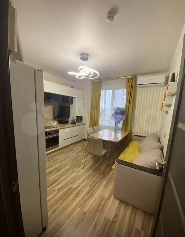 1-к. квартира, 40 м, 6/18 эт. - Фото 0