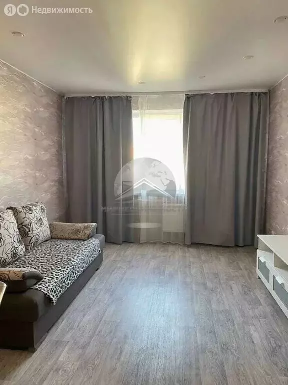 3-комнатная квартира: Великий Новгород, Большая Московская улица, ... - Фото 1