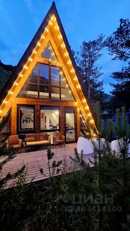 Дом в Кабардино-Балкария, Эльбрусский район, с. Терскол ул. ... - Фото 1