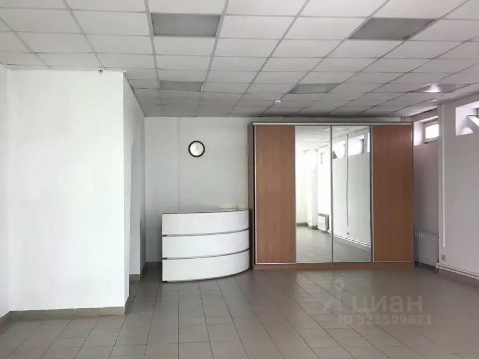 Помещение свободного назначения в Иркутская область, Иркутск ул. ... - Фото 1