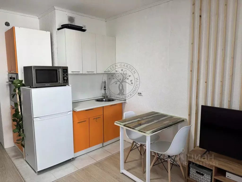 Студия Свердловская область, Екатеринбург ул. Рощинская, 21к2 (23.0 м) - Фото 1