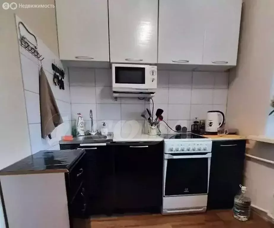 1-комнатная квартира: Тобольск, 9-й микрорайон, 16 (40 м) - Фото 1