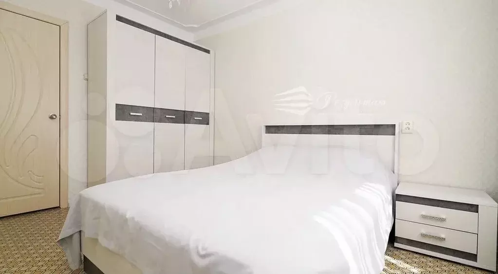2-к. квартира, 56 м, 8/9 эт. - Фото 1