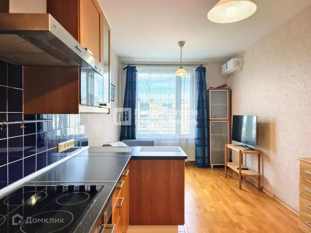 Продаётся 1-к квартира, 50.4 м - Фото 0
