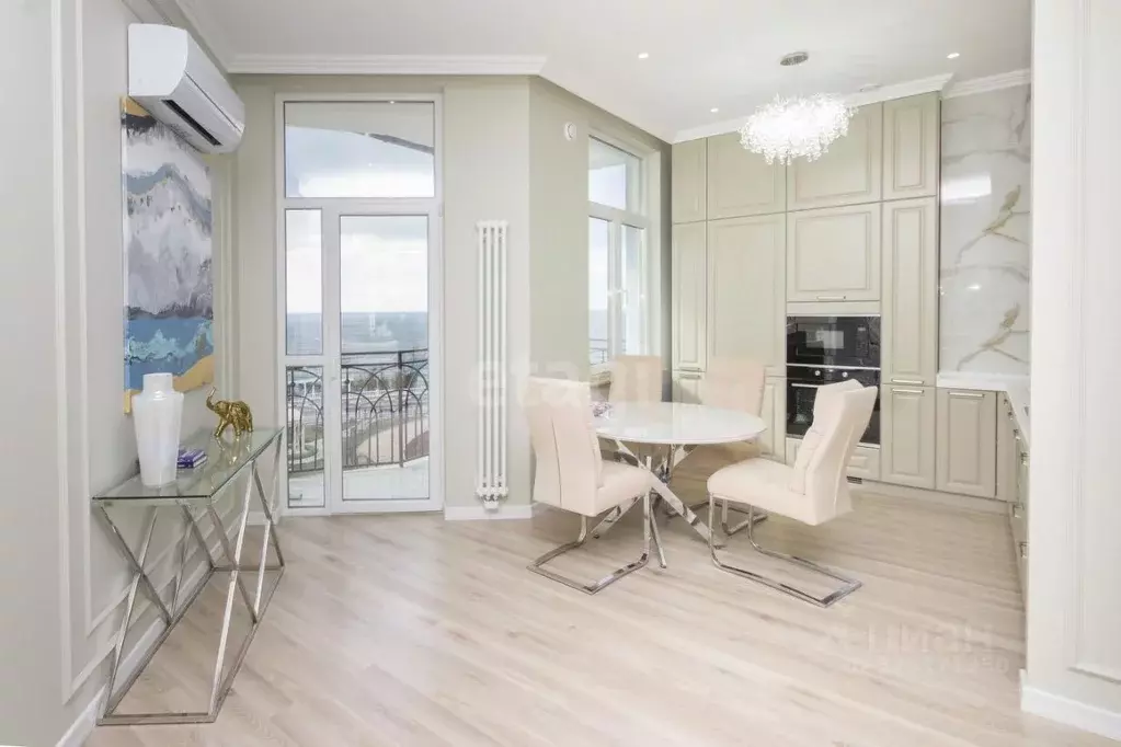 2-к кв. Краснодарский край, Геленджик Крымская ул., 22к5 (75.1 м) - Фото 1