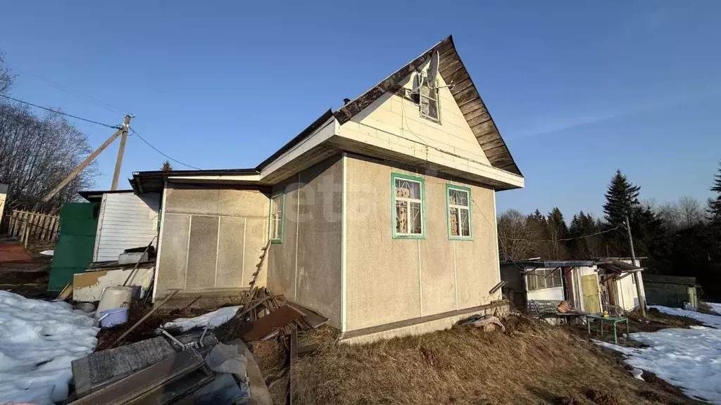 Дом в Ленинградская область, Киришский район, Будогощское городское ... - Фото 1