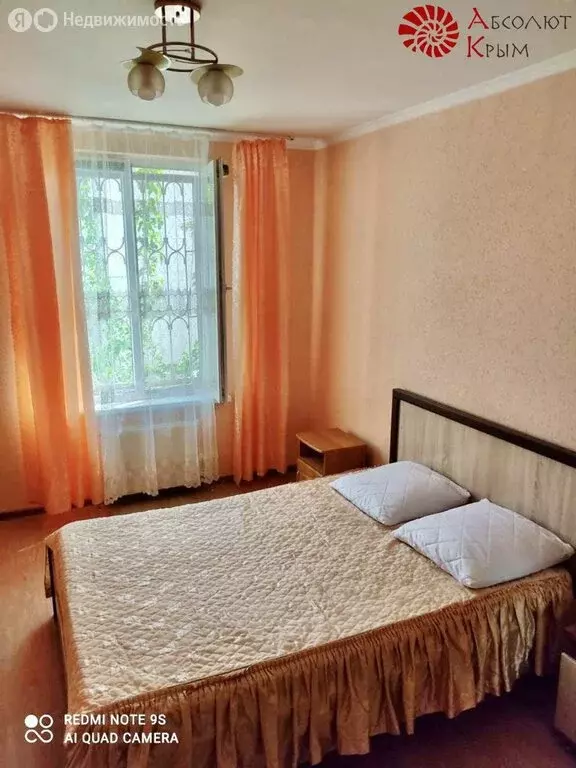 2-комнатная квартира: Феодосия, Адмиральский бульвар, 7Г (65.2 м) - Фото 0