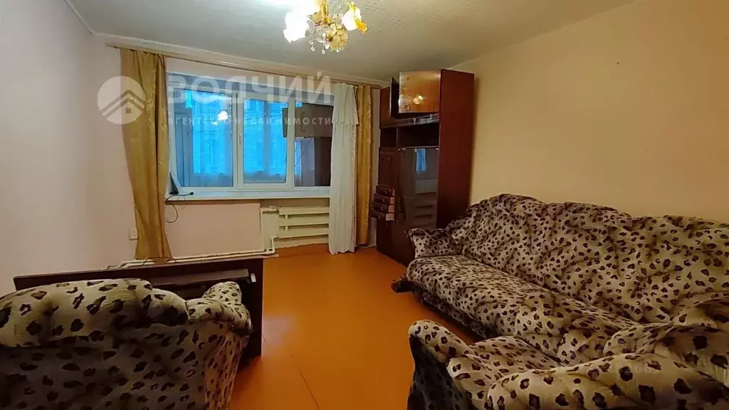 2-к кв. Чувашия, с. Комсомольское ул. Микрорайон К. Антонова, 5 (51.27 ... - Фото 2
