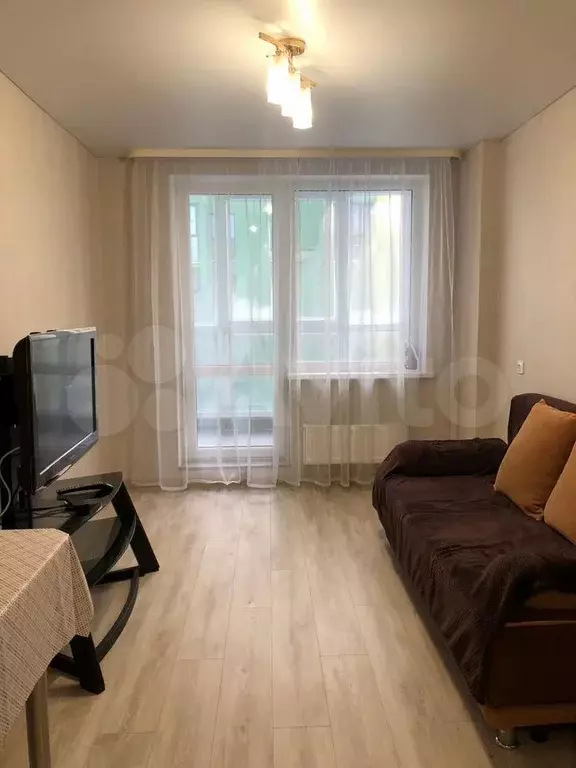 2-к. квартира, 42 м, 5/6 эт. - Фото 1