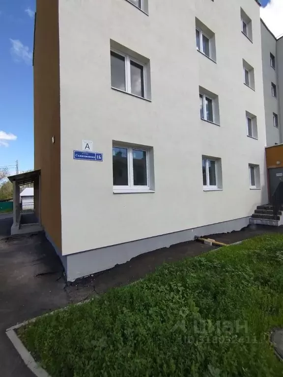 3-к кв. Самарская область, Кинель городской округ, Усть-Кинельский пгт ... - Фото 0