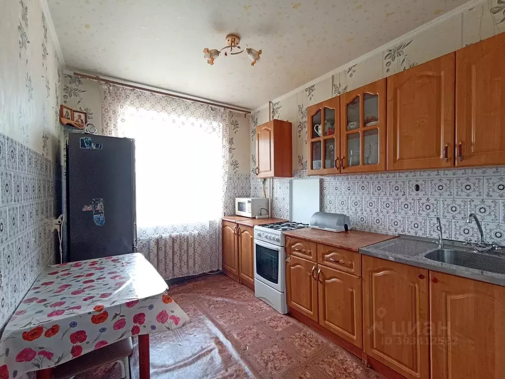 3-к кв. Чувашия, Чебоксары ул. Кадыкова, 21 (65.3 м) - Фото 0