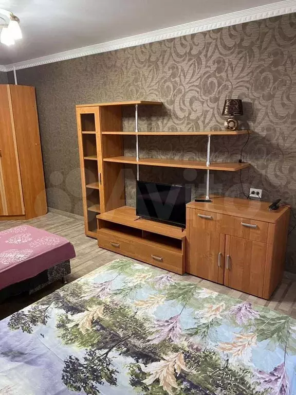 3-к. квартира, 70 м, 2/9 эт. - Фото 0