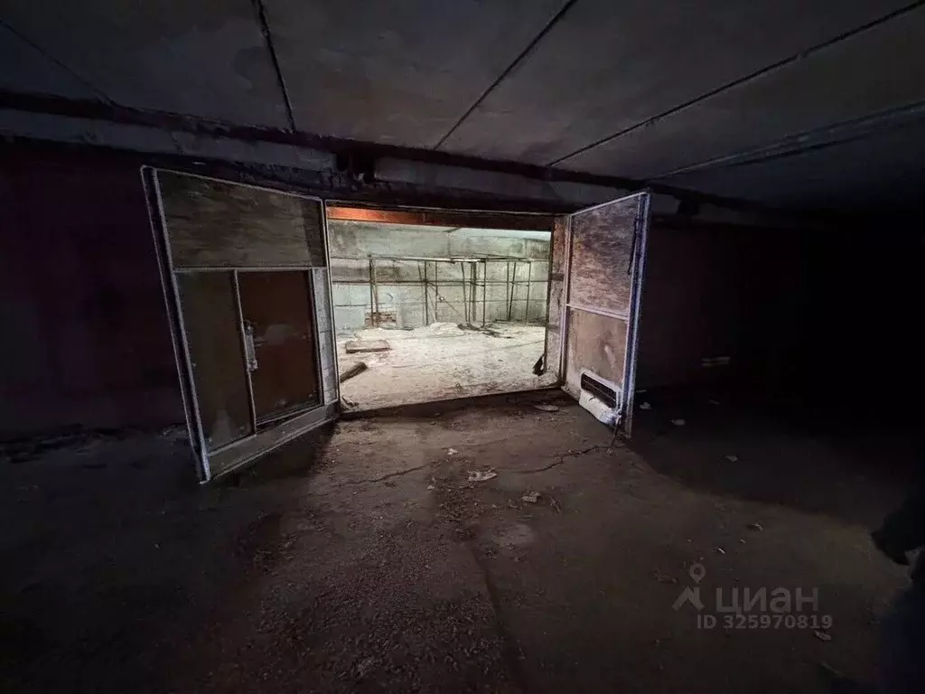 Гараж в Тюменская область, Тюмень ул. Лунева, 60 (38 м) - Фото 1