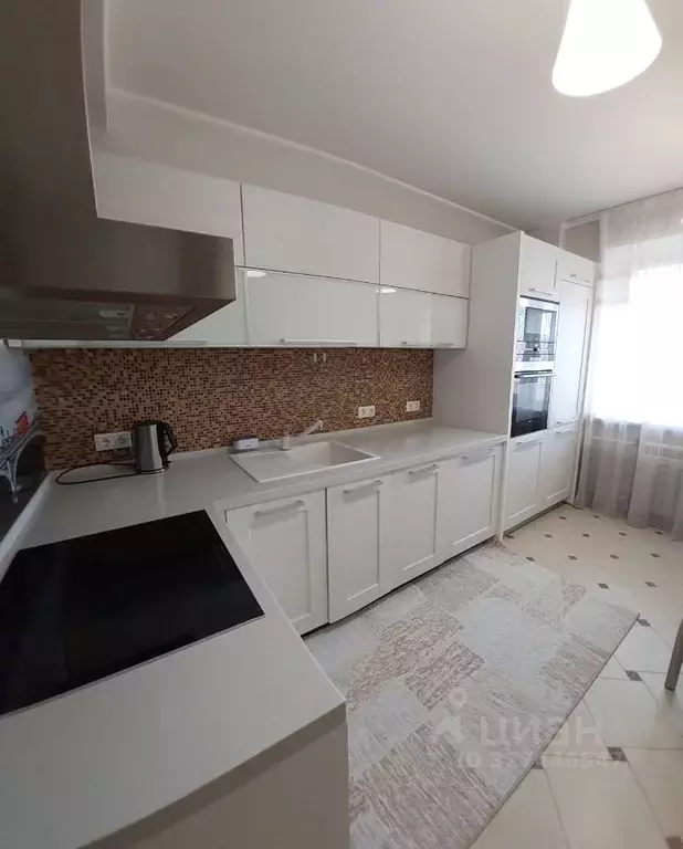 3-к кв. Томская область, Томск ул. Смирнова, 48/1 (68.0 м) - Фото 1