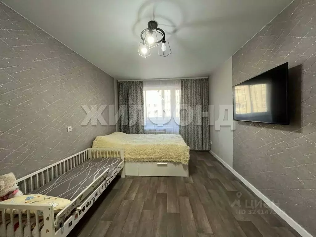 1-к кв. Новосибирская область, Новосибирск Линейная ул., 31/2 (29.6 м) - Фото 0