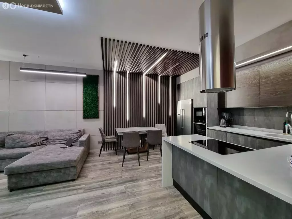 4-комнатная квартира: Уфа, улица Ленина, 75 (190 м) - Фото 1