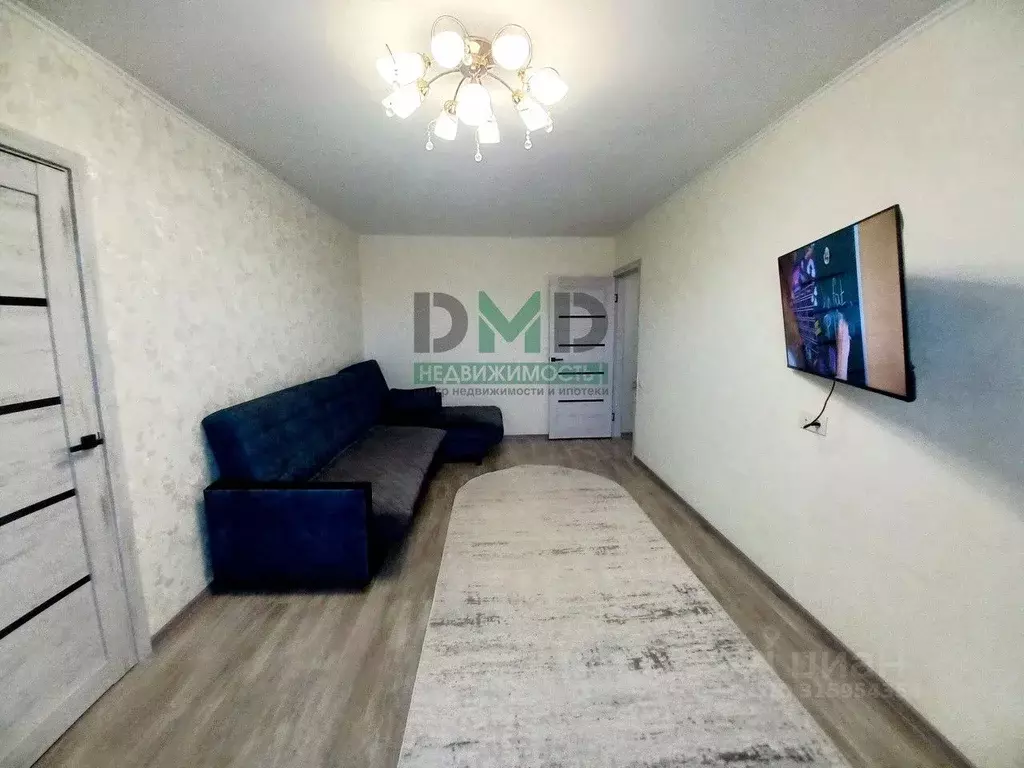 3-к кв. Оренбургская область, Орск Новый город мкр, ул. Ленинского ... - Фото 0