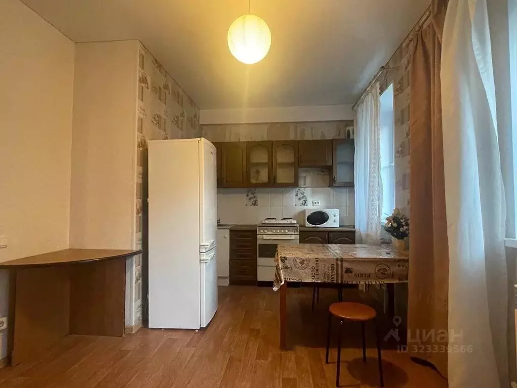 1-к кв. Татарстан, Казань Низенькая ул., 7 (42.0 м) - Фото 1