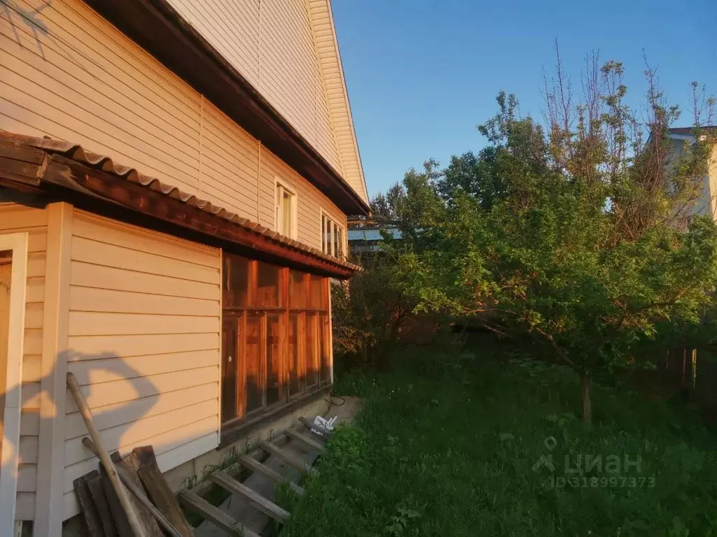 Дом в Красноярский край, Емельяново городское поселение, пос. Логовой ... - Фото 1