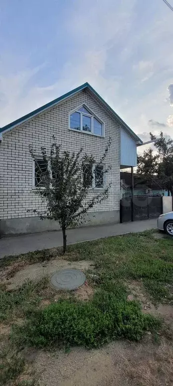 Дом 180 м на участке 5 сот. - Фото 0