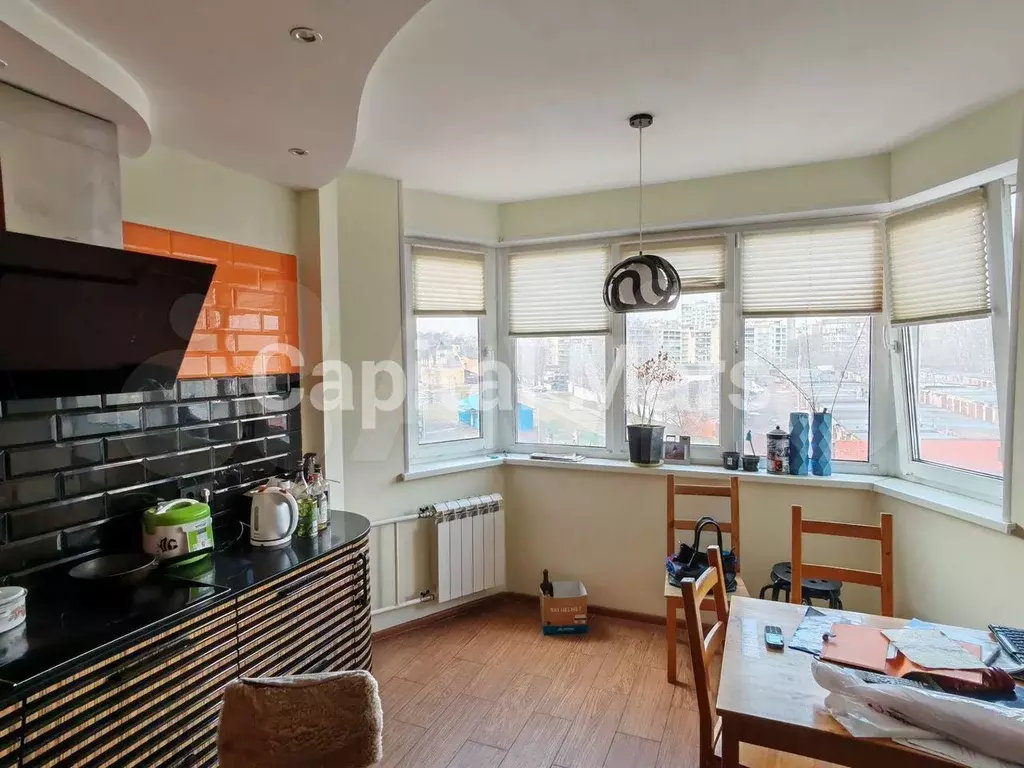 3-к. квартира, 80 м, 3/10 эт. - Фото 0