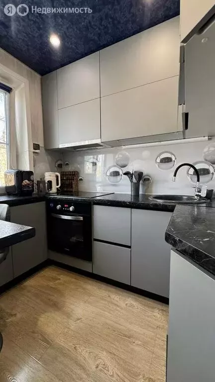 2-комнатная квартира: Братск, жилой район Центральный, Южная улица, ... - Фото 1