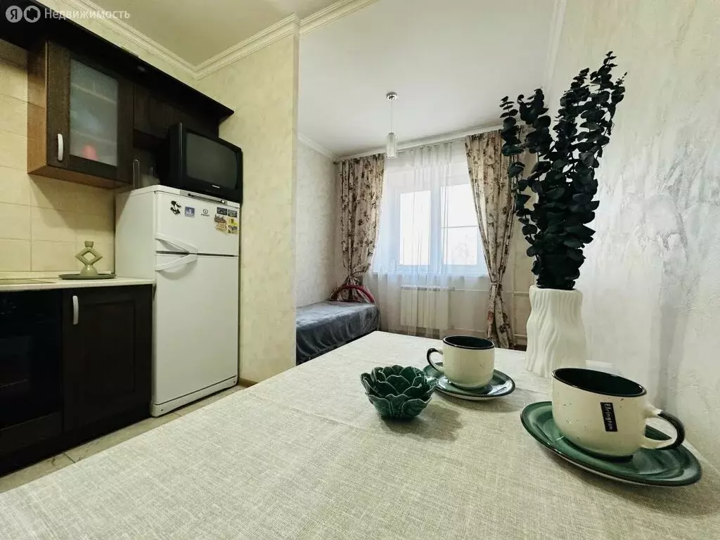 2-комнатная квартира: Дедовск, улица Энергетиков, 5 (52.8 м) - Фото 1