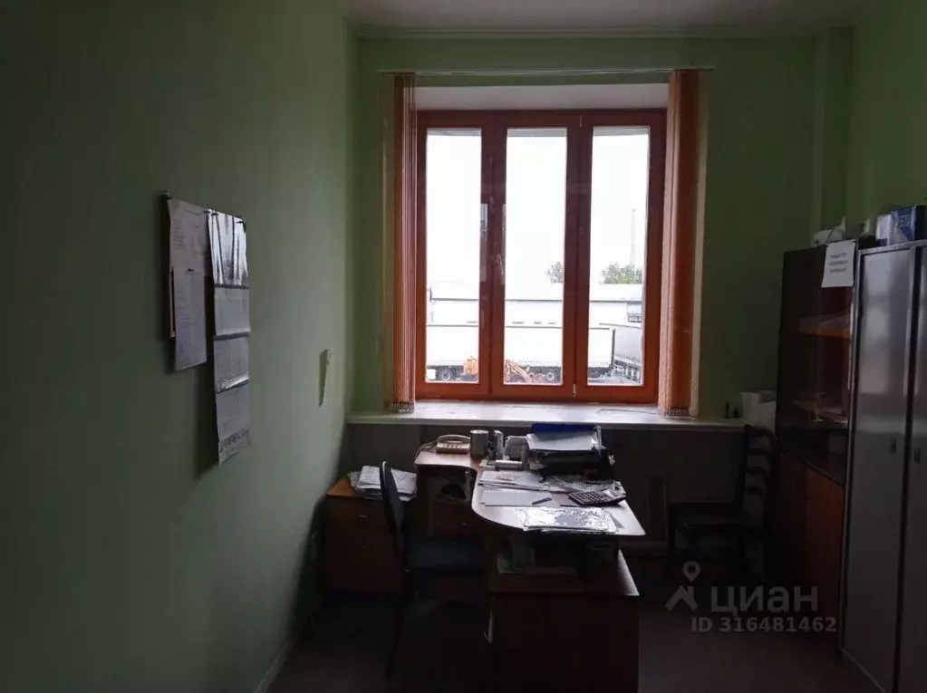 Офис в Самарская область, Кинель Первомайская пл., 6кв1 (50 м) - Фото 2