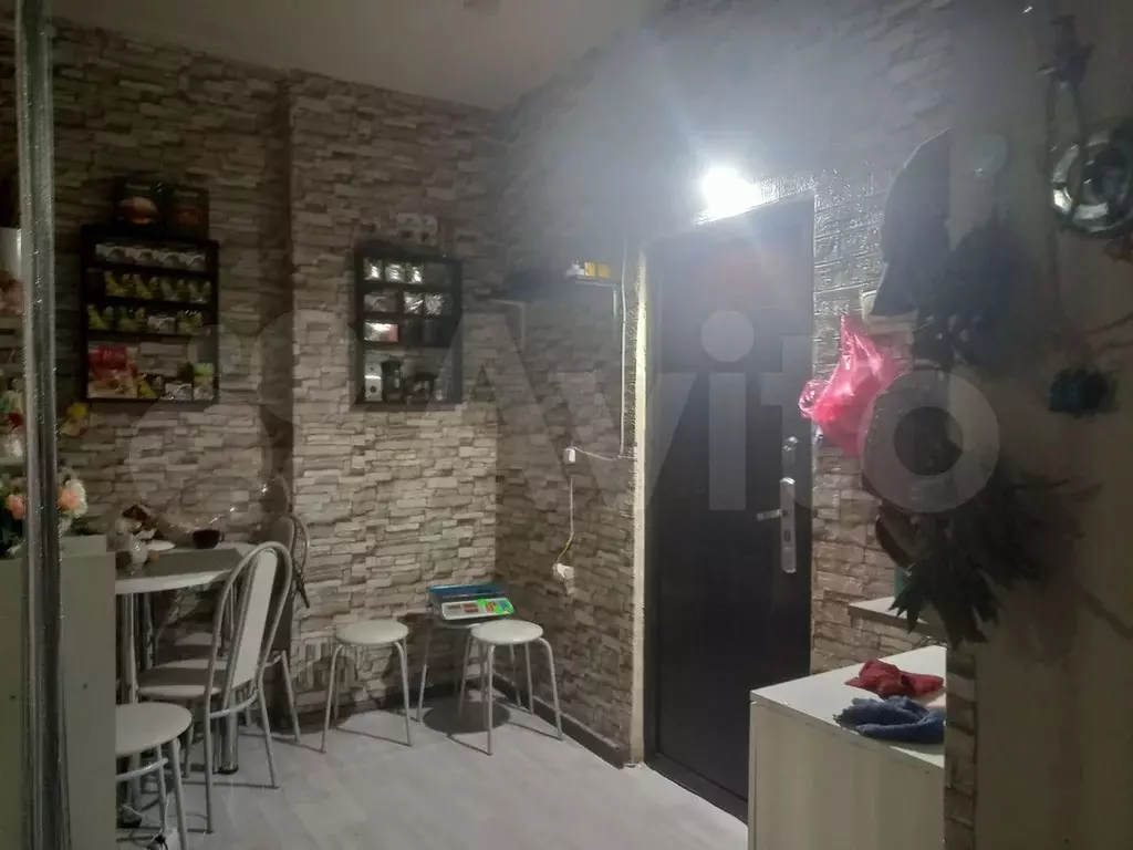Комната 24 м в 2-к., 2/3 эт. - Фото 1